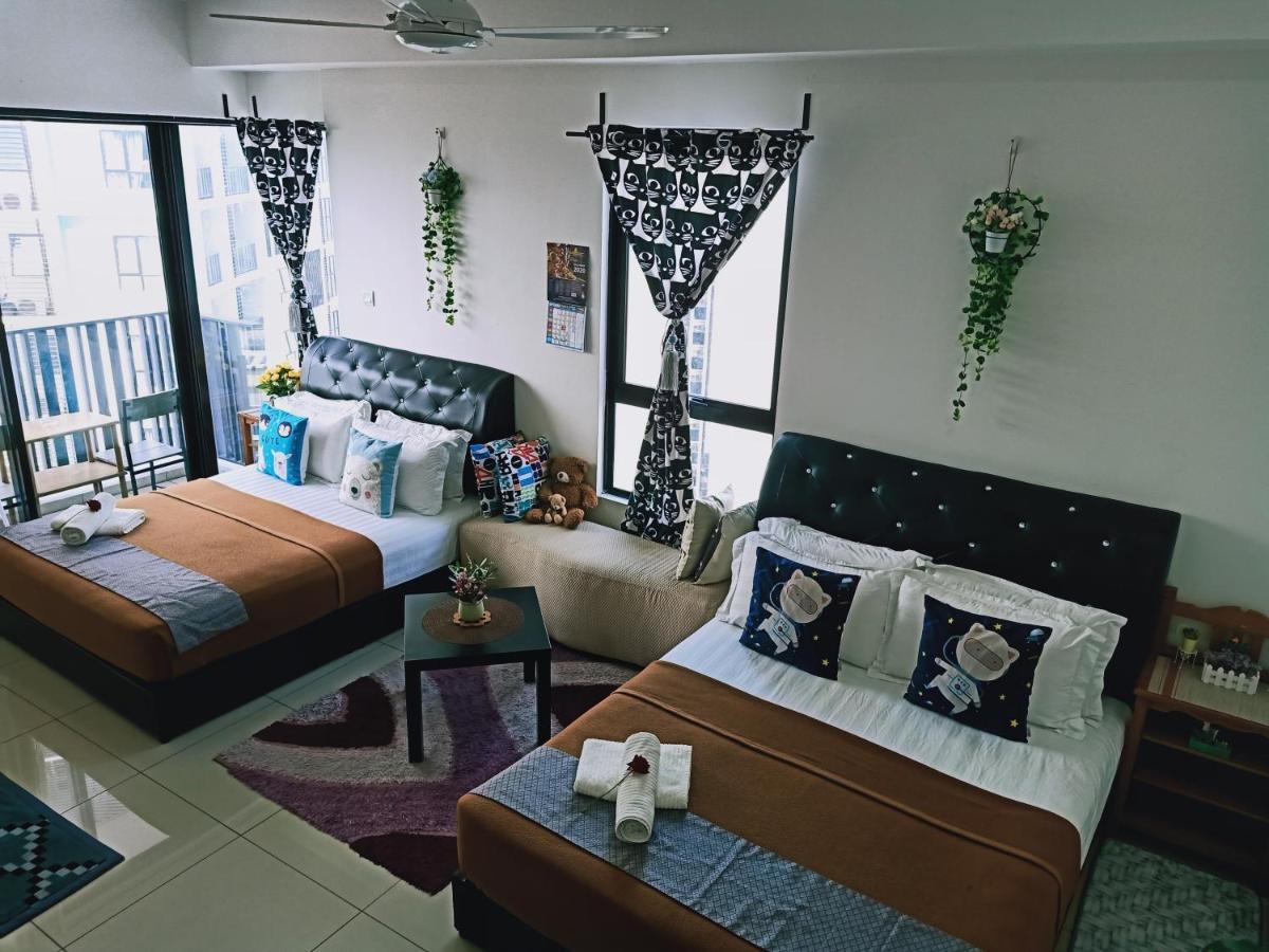 D'Gunduls Homestay Studio By Dgh I-City Шах-Алам Экстерьер фото